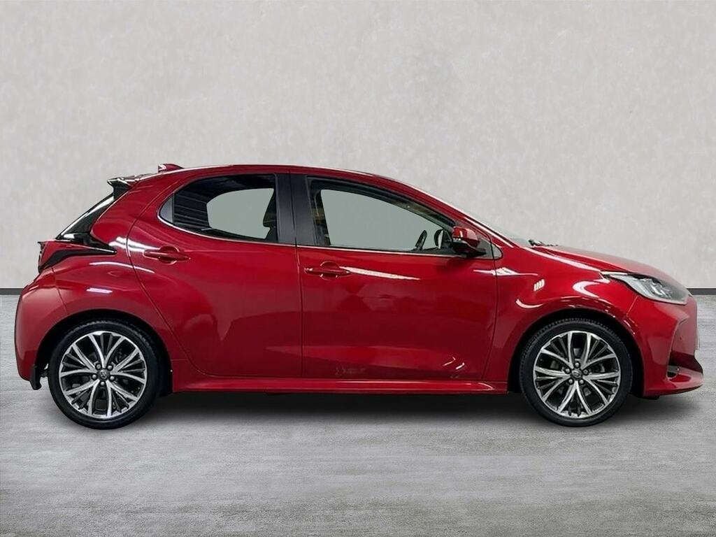 Toyota Yaris 1.5 Vvt-h Excel Hatchback Hybrid E-cvt URZ2459 Red #3