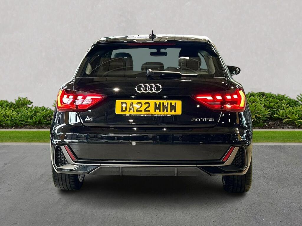 Audi A1 1.0 Tfsi 30 S Line Sportback Eur DA22MWW Black #4
