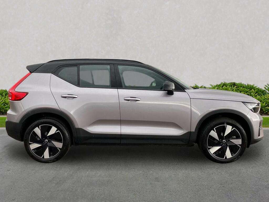 Volvo EX40 185Kw Extended Range Plus 78Kwh Silver #2