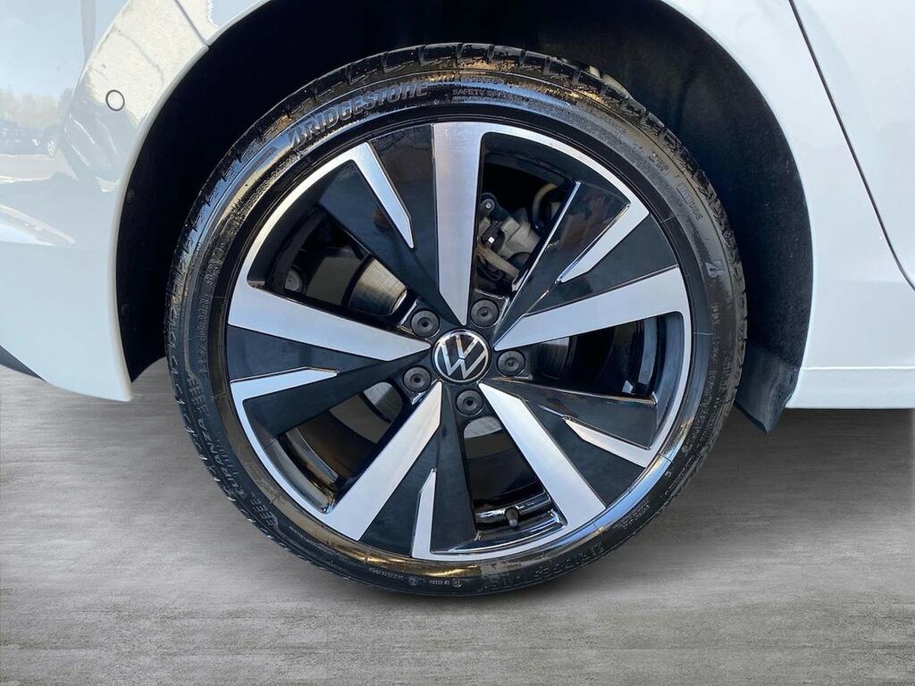 Volkswagen Golf 1.5 Tsi Match Hatchback Euro 6 PF75SXR White #6