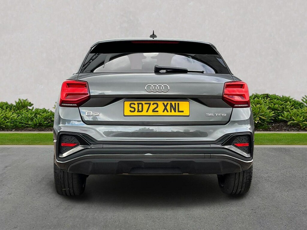 Audi Q2 35 Tfsi Black Edition S Tronic SD72XNL Grey #4