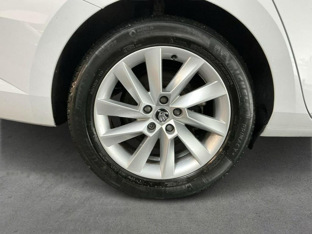 Skoda Superb 1.5 Tsi Act Se Technology Hatchback Dsg White #6