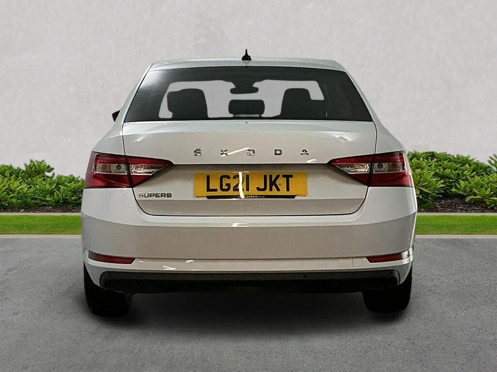 Skoda Superb 1.5 Tsi Act Se Technology Hatchback Dsg White #4