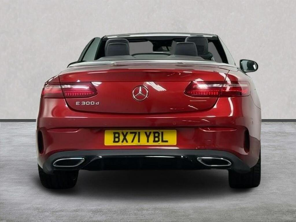 Mercedes-Benz E Class E300 Amg Line Premium 9G-tronic Red #4