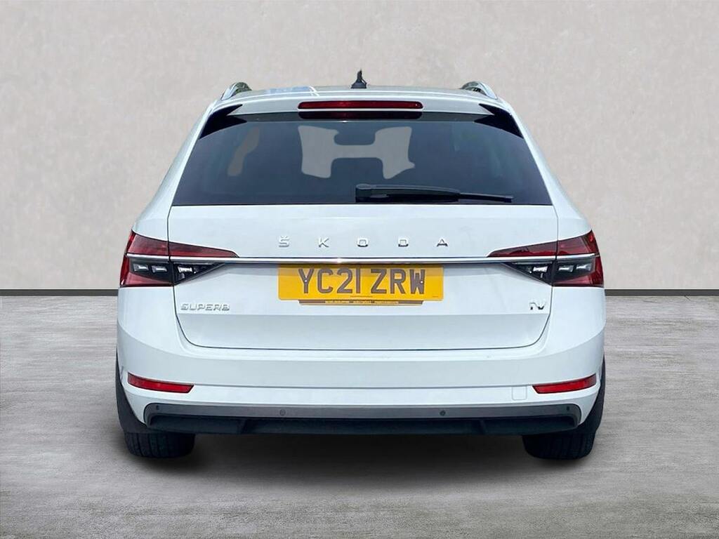 Skoda Superb Superb 1.4 Tsi Iv Se L Dsg Estate White #4