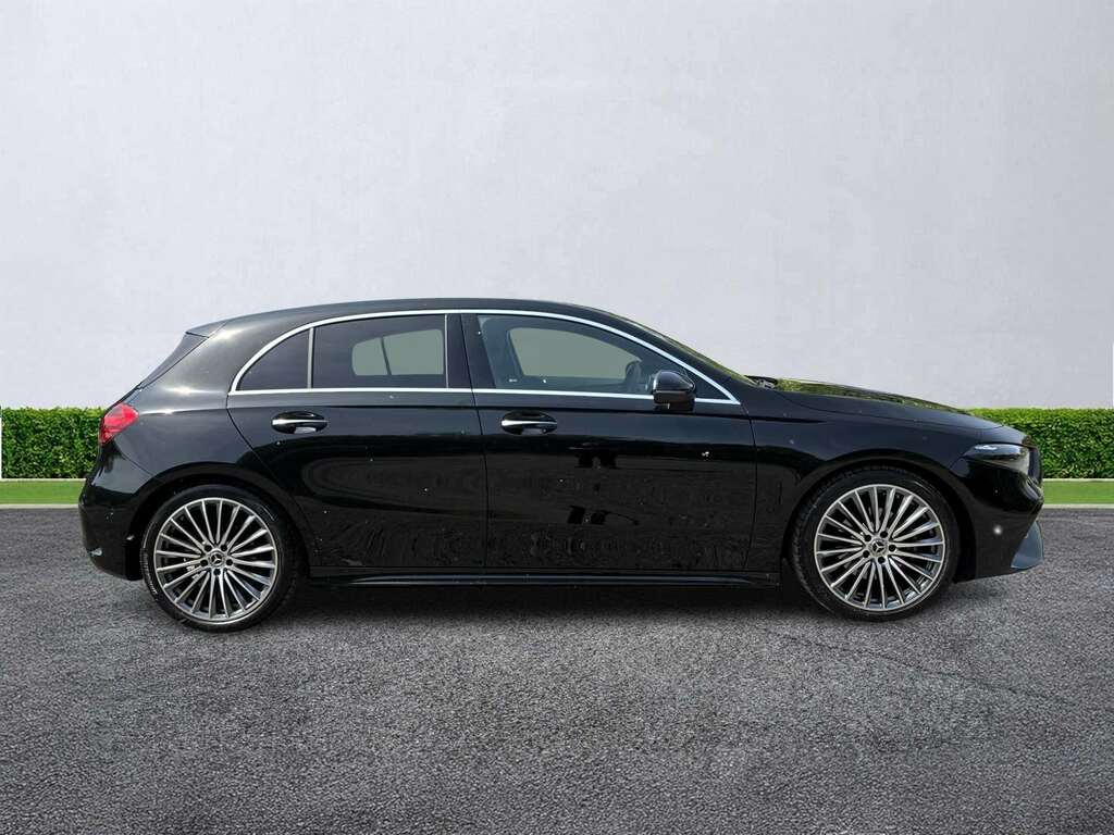 Mercedes-Benz A Class A180 Amg Line Premium KT25UMS Black #3