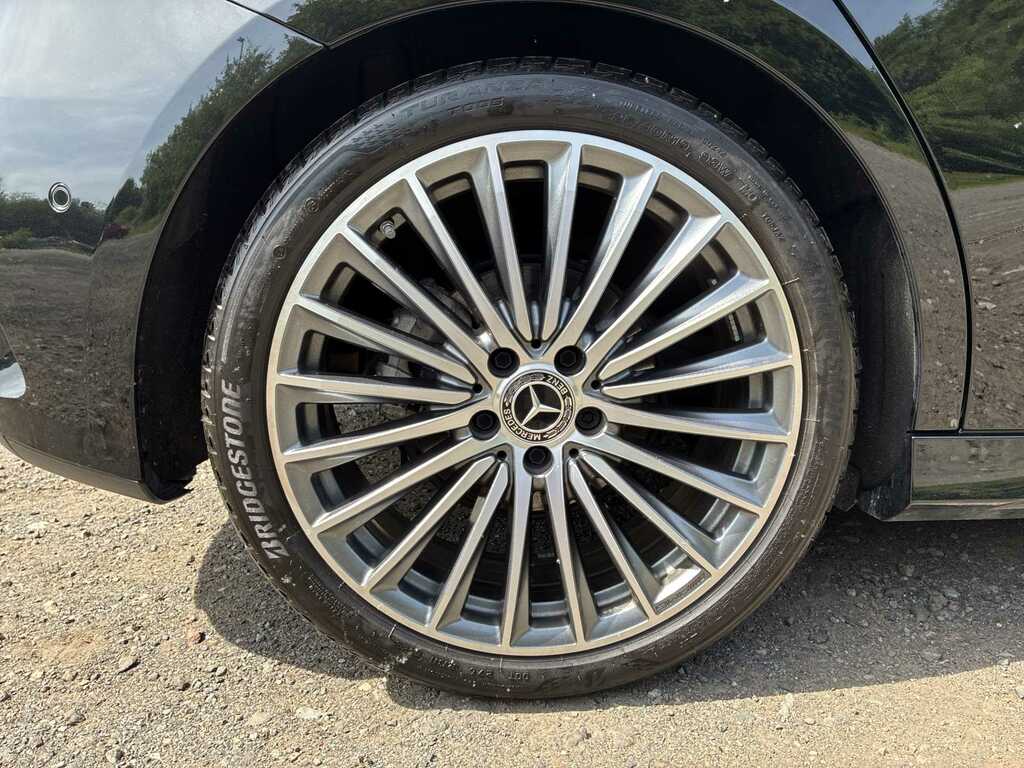 Mercedes-Benz A Class A180 Amg Line Premium KT25UMS Black #6