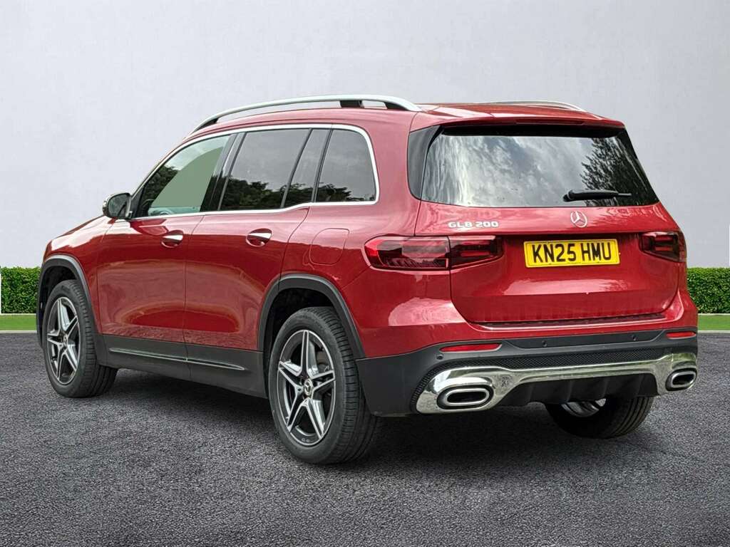 Mercedes-Benz GLB Class Glb 200 Amg Line Executive 7G-tronic Red #2