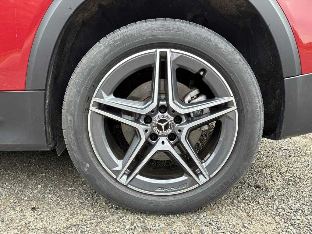 Mercedes-Benz GLB Class Glb 200 Amg Line Executive 7G-tronic Red #6