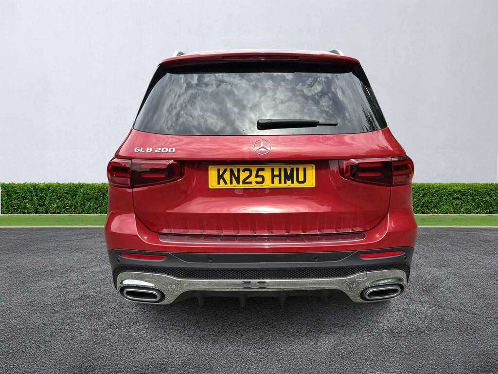 Mercedes-Benz GLB Class Glb 200 Amg Line Executive 7G-tronic Red #4
