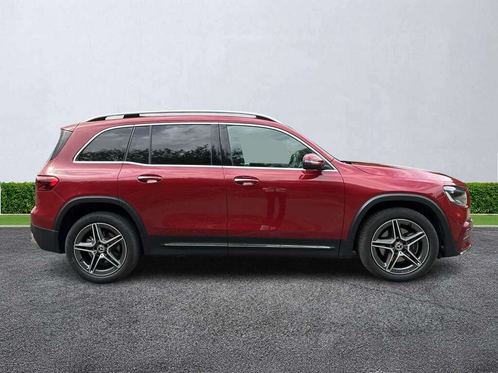 Mercedes-Benz GLB Class Glb 200 Amg Line Executive 7G-tronic Red #3