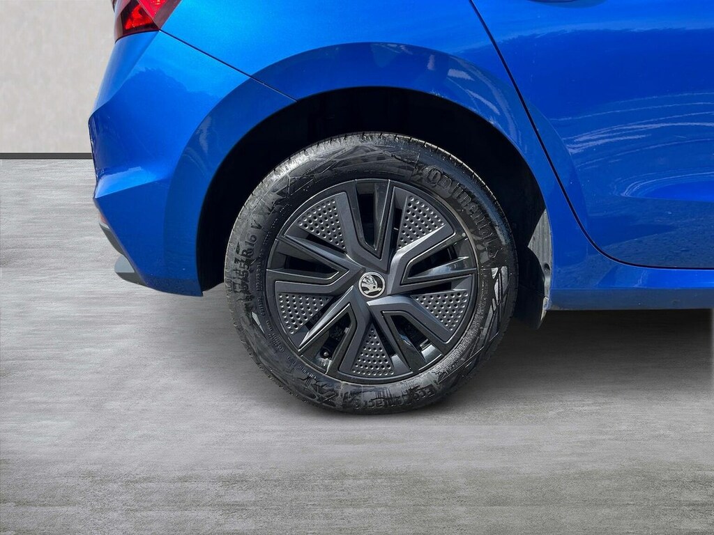 Skoda Fabia 1.0 Tsi Design Edition Hatchback ND74DVX Blue #6
