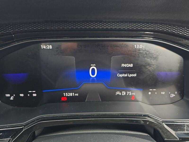 Volkswagen Polo 1.0 Tsi Life Hatchback Euro 6 S DA23MOF Black #4