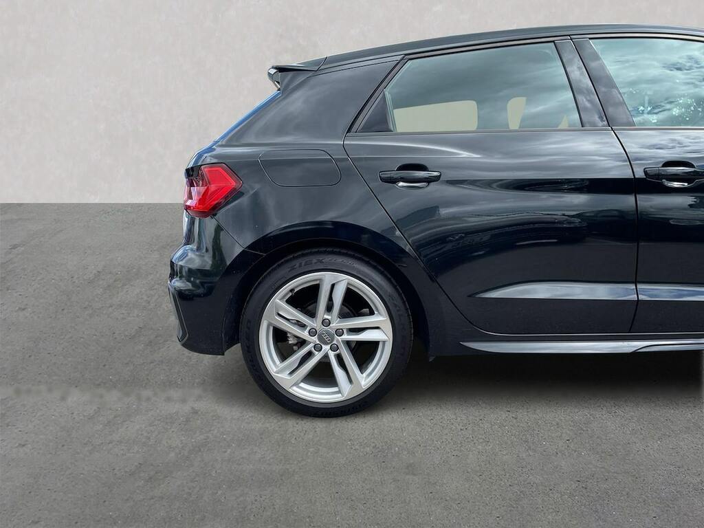 Audi A1 1.5 Tfsi 35 S Line Sportback S Tronic E RA19MVG Black #6