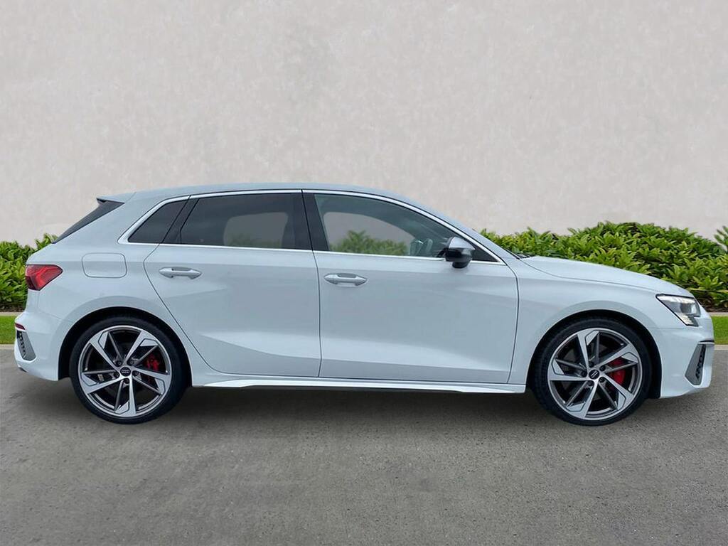 Audi A3 2.0 Tfsi Sportback S Tronic Quattro Eur White #3