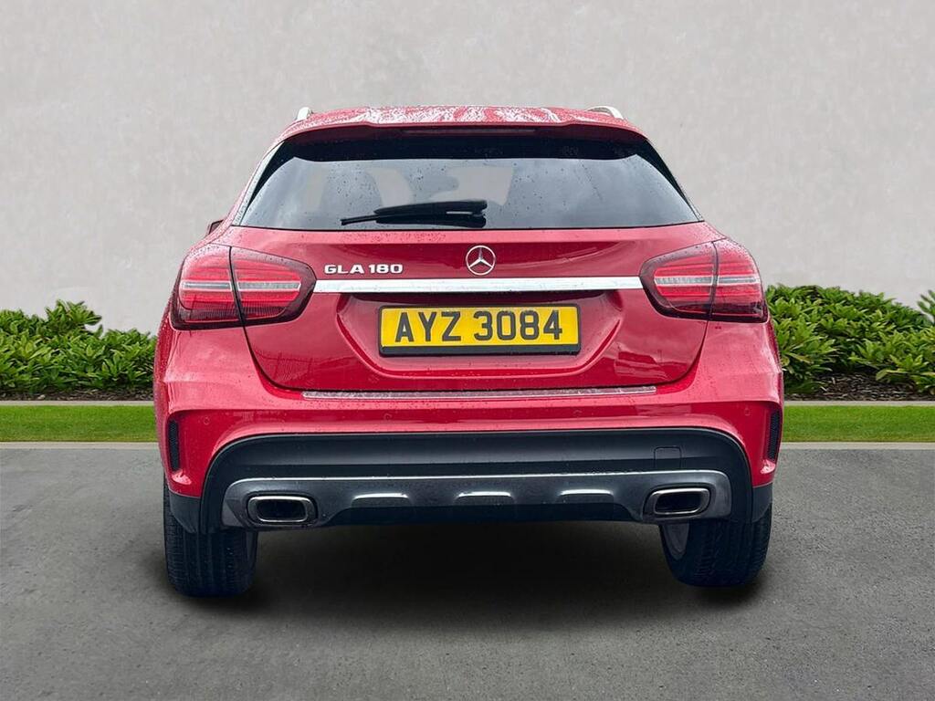 Mercedes-Benz GLA Class 1.6 Gla180 Amg Line Edition Suv 7G-dct AYZ3084 Red #5