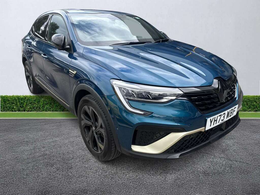 Renault Arkana 1.6 E-tech Full Hybrid 145 Engineered Blue