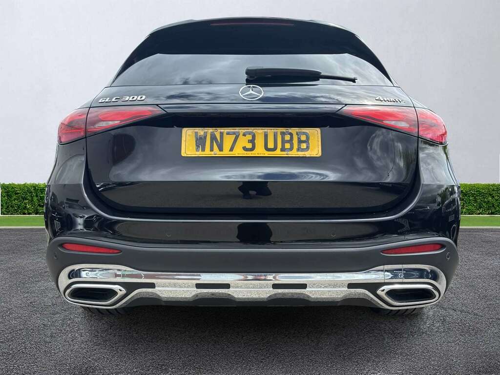 Mercedes-Benz GLC Class Glc 300 4Matic Amg Line Premium 9G-tronic WN73UBB Black #4