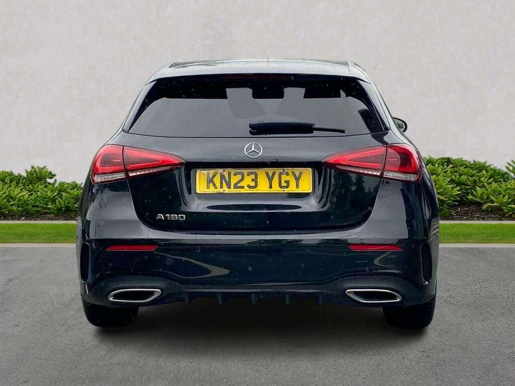 Mercedes-Benz A Class A180 Amg Line Premium KN23YGY Black #4