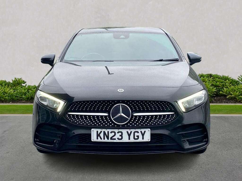 Mercedes-Benz A Class A180 Amg Line Premium KN23YGY Black #5