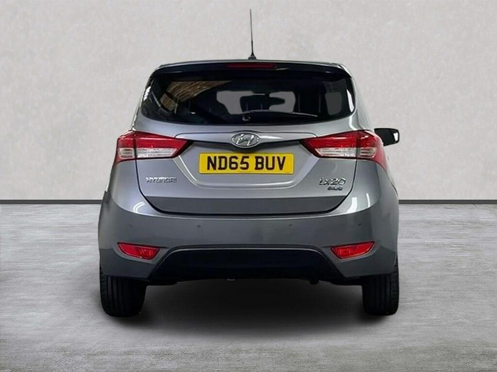 Hyundai Ix20 1.6 Crdi Style Hatchback Euro 5 Grey #4
