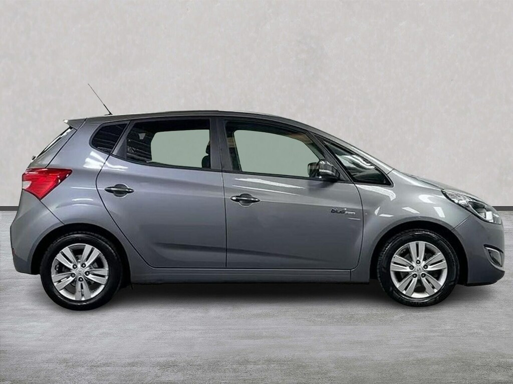 Hyundai Ix20 1.6 Crdi Style Hatchback Euro 5 Grey #3