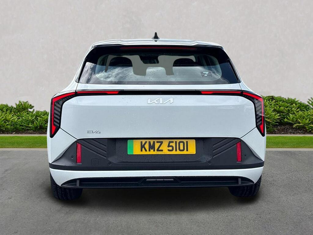 Kia EV4 81.4Kwh Air Hatchback 201 Bhp White #5