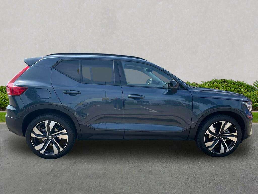 Volvo XC40 2.0 B3p Ultra Dark EX26RCV Blue #3