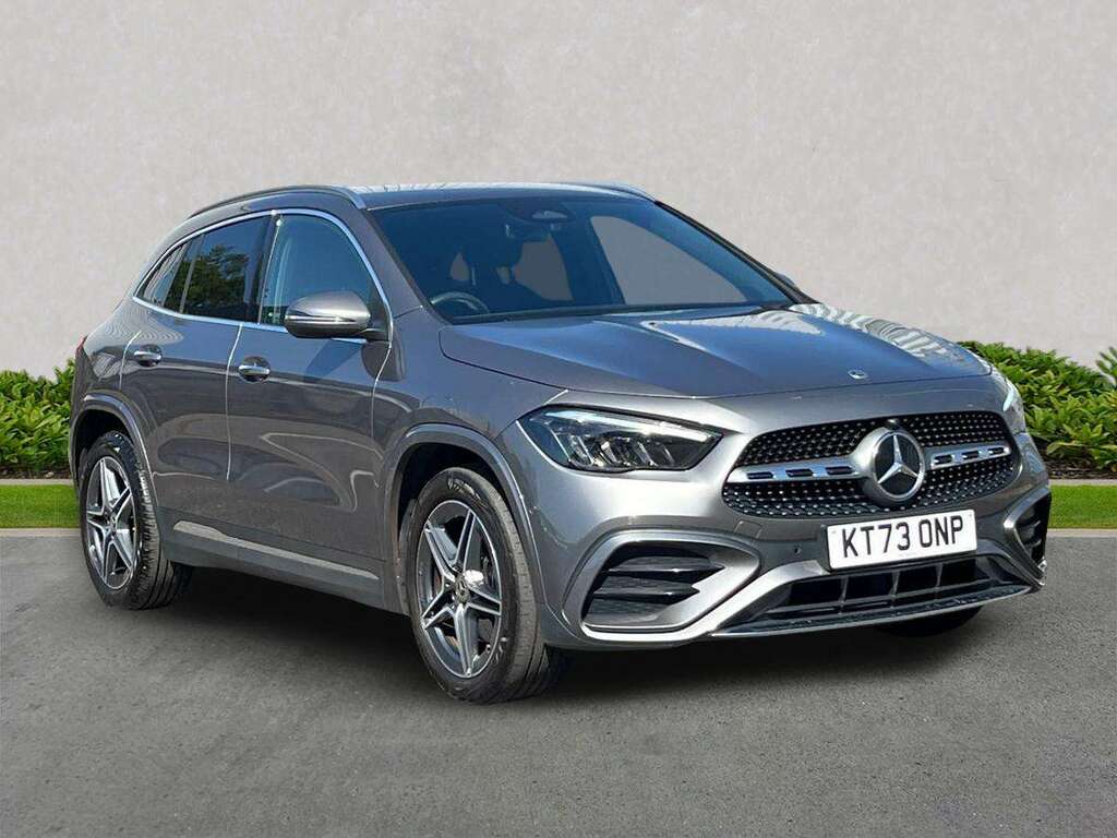 Mercedes-Benz GLA Class Gla 220D 4Matic Amg Line Premium Grey