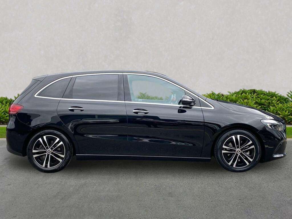 Mercedes-Benz B Class B200 Sport Executive Black #2