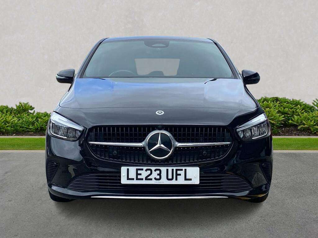 Mercedes-Benz B Class B200 Sport Executive Black #4
