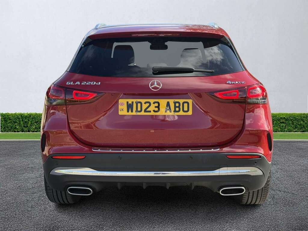 Mercedes-Benz GLA Class Gla 220D 4Matic Amg Line Premium WD23ABO Red #6