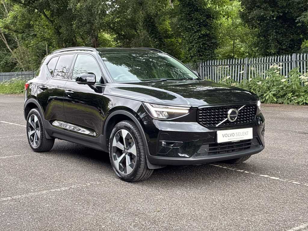 2023 Volvo XC40