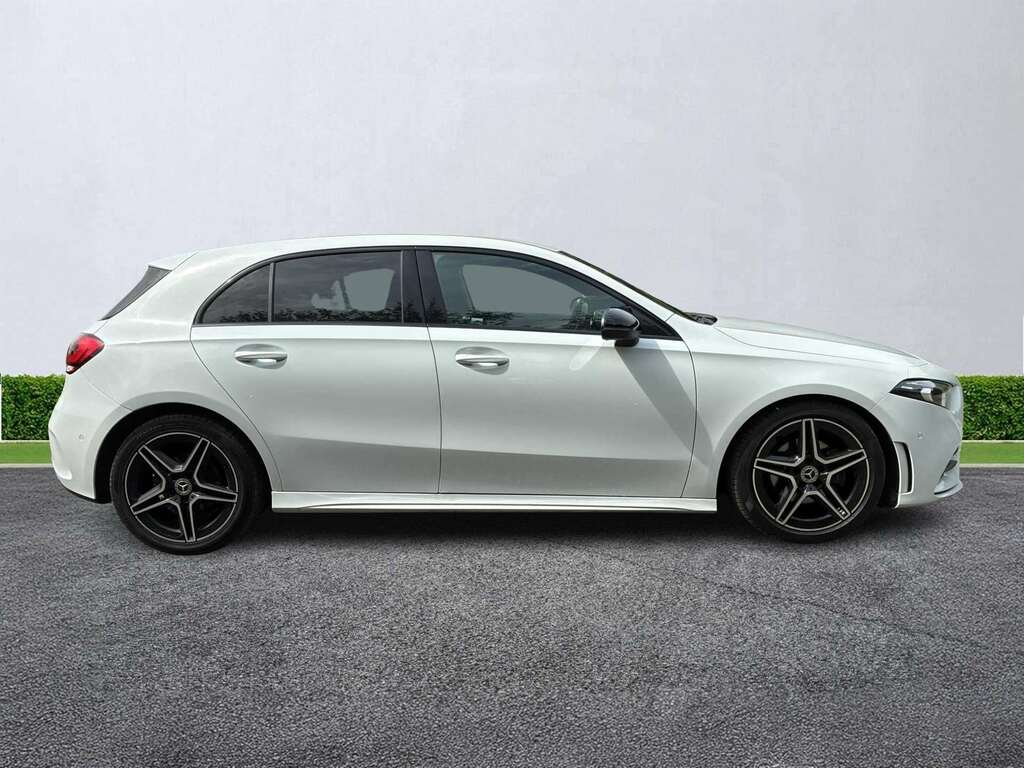 Mercedes-Benz A Class A180d 2.0 Amg Line Executive KN23YKO White #3