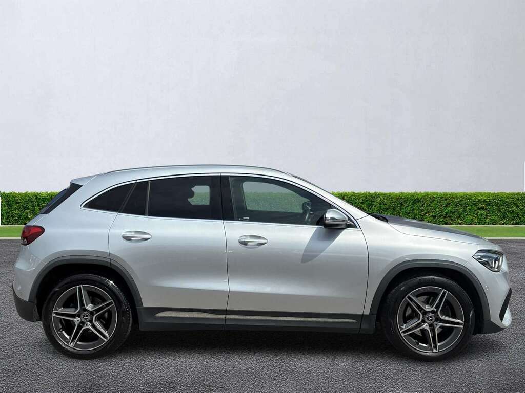 Mercedes-Benz GLA Class Gla 200 Amg Line Executive WX21YFZ Silver #3