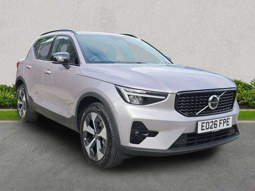 Volvo XC40 2.0 B3p Plus Dark Silver
