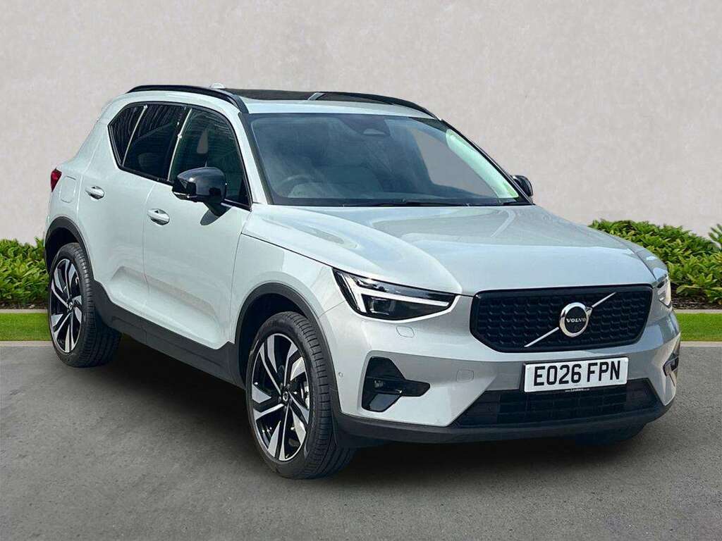 Volvo XC40 2.0 B4p Ultra Dark Grey