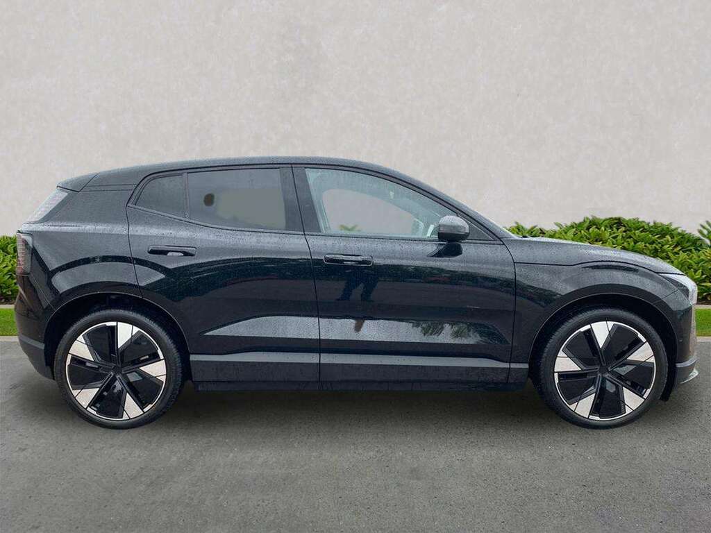Volvo EX30 315Kw Twin Motor Performance Ultra 69Kwh AV75JFA Black #3