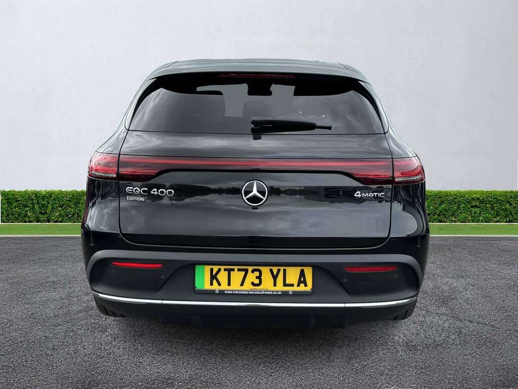 Mercedes-Benz EQC Eqc 400 300Kw Amg Line Edition 80Kwh Black #4