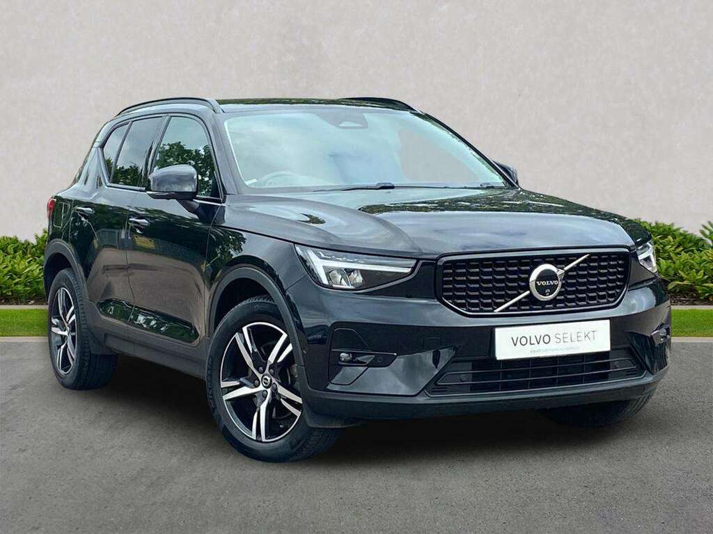 Volvo XC40 2.0 B3p Plus Dark Black