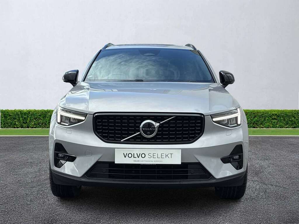 Volvo XC40 2.0 B4p Ultimate Dark CK23LXH Silver #2