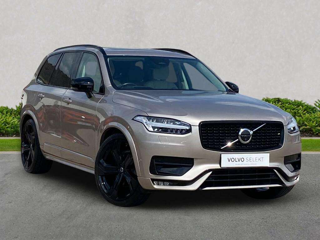 Volvo XC90 2.0 B5p Ultimate Dark Awd Geartronic Gold