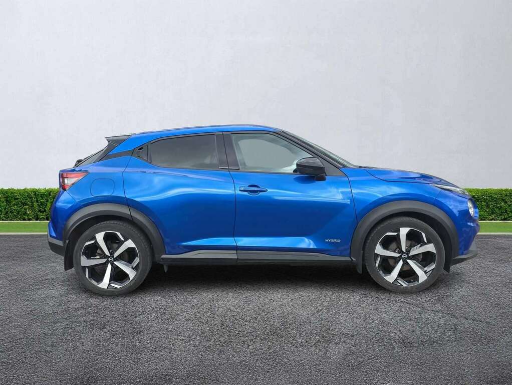 Nissan Juke 1.6 Hybrid Tekna ND72UZR Blue #3