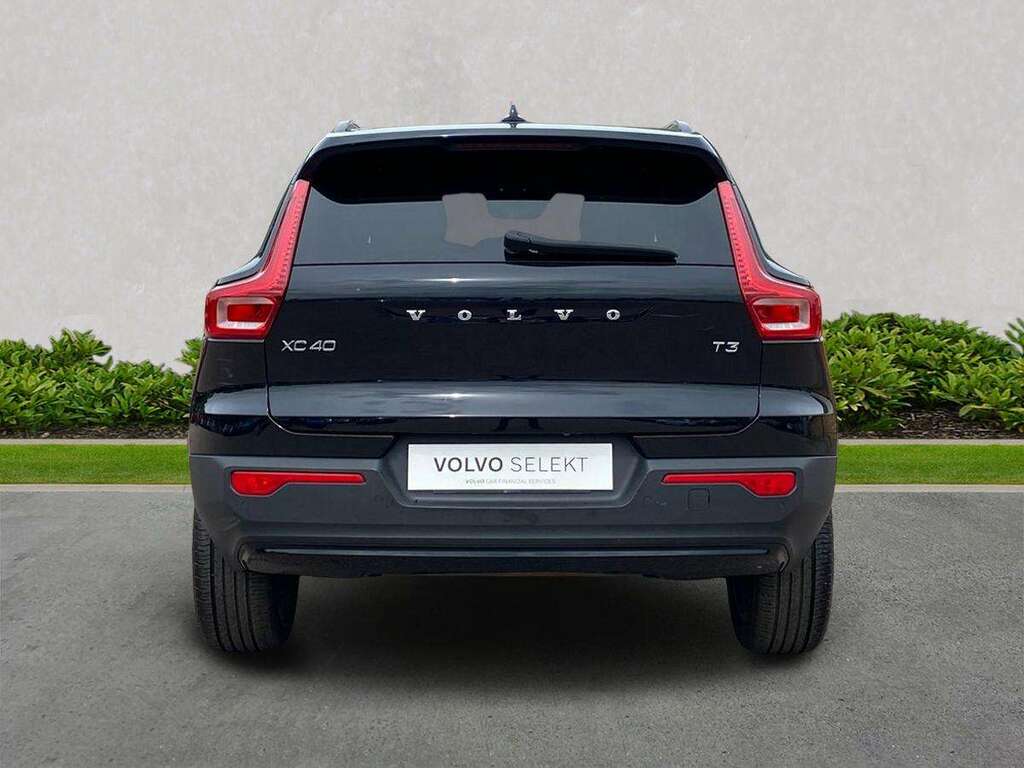 Volvo XC40 1.5 T3 163 R Design Geartronic CF21ZFK Black #4