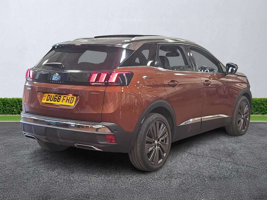 Peugeot 3008 1.2 Puretech Gt Line DU68FHD Brown #2