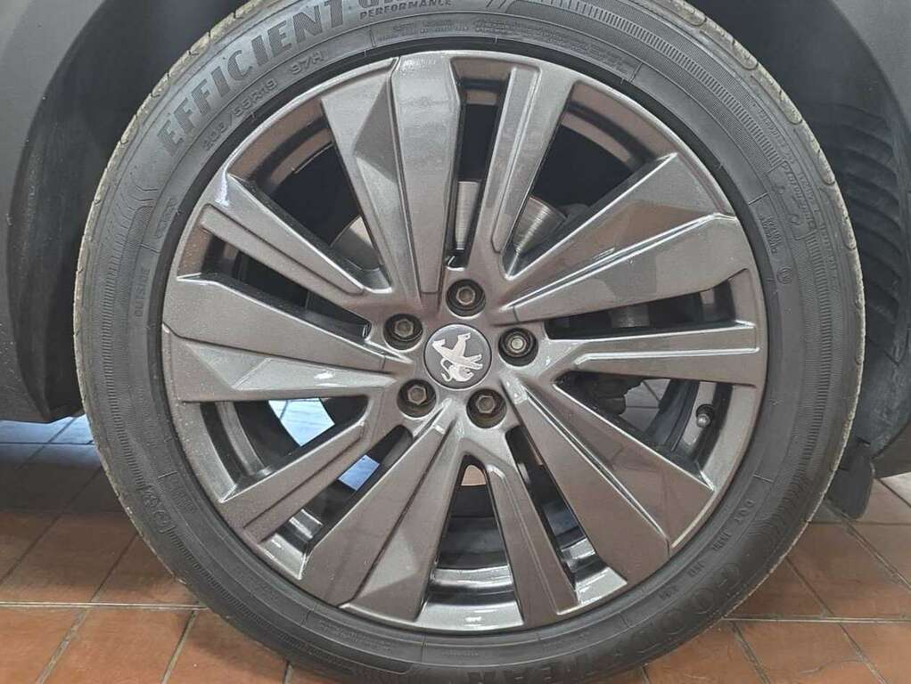 Peugeot 3008 1.2 Puretech Gt Line DU68FHD Brown #6