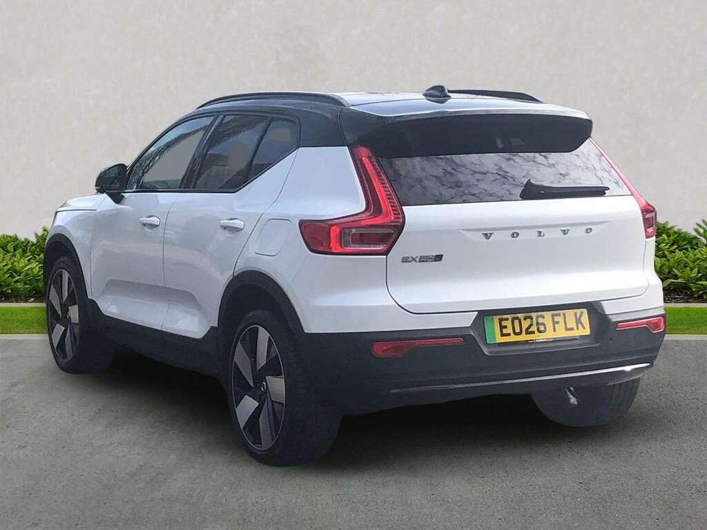 Volvo EX40 185Kw Extended Range Ultra 78Kwh White #2