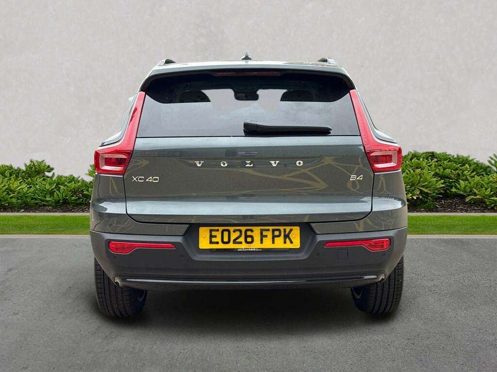 Volvo XC40 2.0 B4p Ultra Dark EO26FPK Green #4