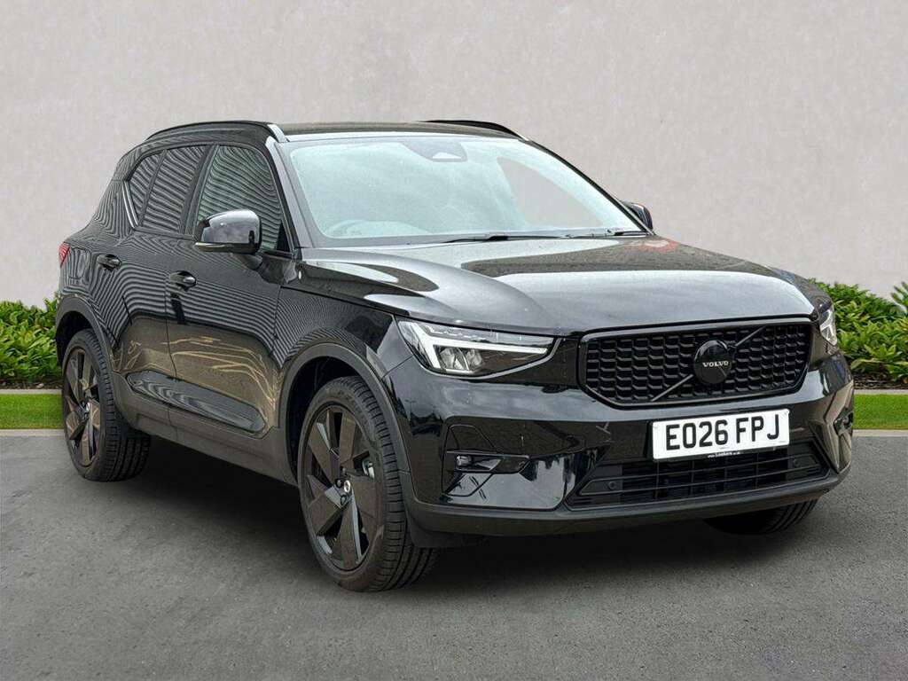 Volvo XC40 2.0 B3p Plus Black Edition Black