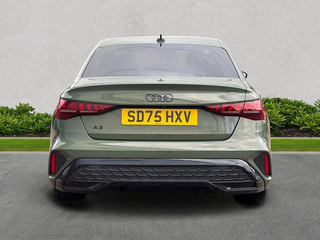 Audi A3 35 Tdi Black Edition S Tronic Tech Pack Green #4